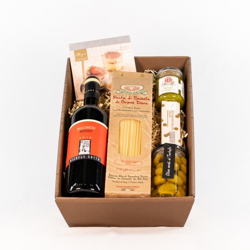Geschenkkorb Spaghetti al pesto Genovese mit Trüffeloliven und Rotwein